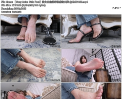 【Sexy Asian Girls Feet】美女王佳展示性感的大脚